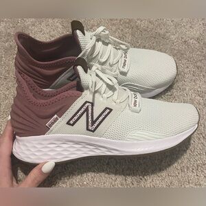 New Balance White and Burgundy Athletic Shoes